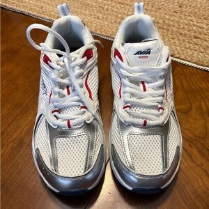 AVIA Women’s White & Silver Athletic Sneakers Size 10